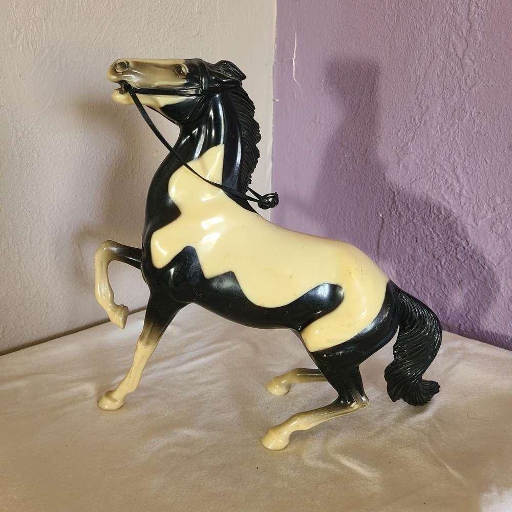 Hartland Plastics Cochise Indian Chief's Horse Black White Pinto Vintage 1950s